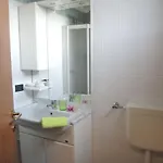 With Garden In With Pool *