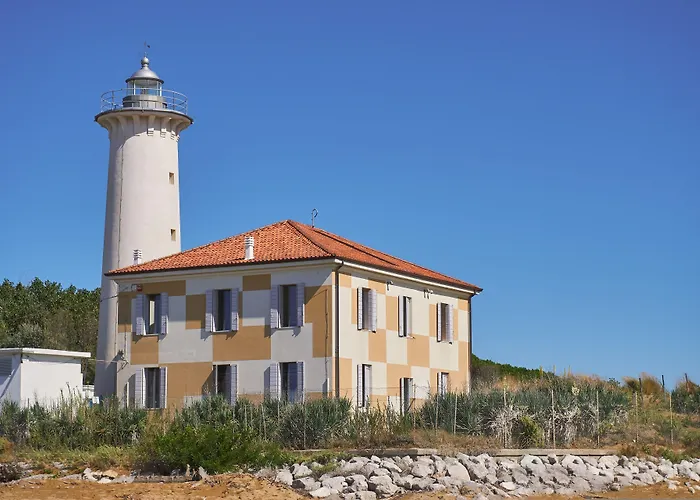 With Garden In With Pool Daire *